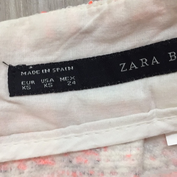 Zara Tweed Skirt - Picture 3 of 6